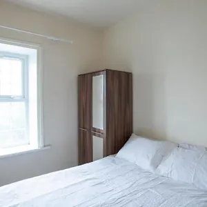  Homestay Brooklyn Place